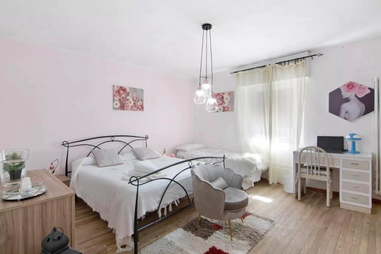 Mary House @ Apartment Sondrio Luaran gambar
