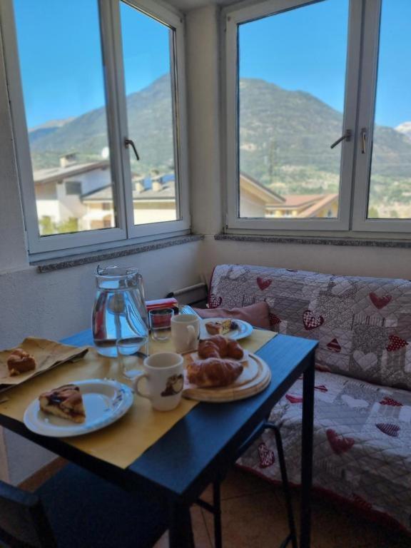 Mary House @ Apartment Sondrio Luaran gambar